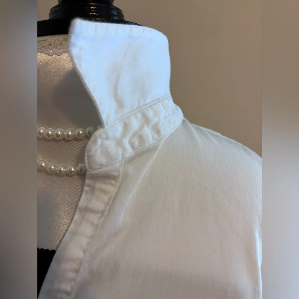 NEW YORK AND COMPANY Oversized Blouse - Picture 6 of 15